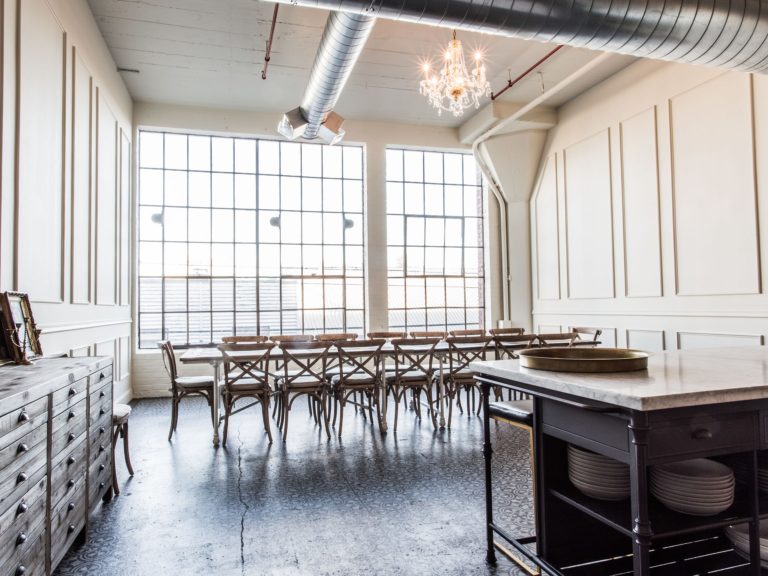 Tendue.jpg Top 5 Portland Wedding Venues And Reception Spaces - AVVAY
