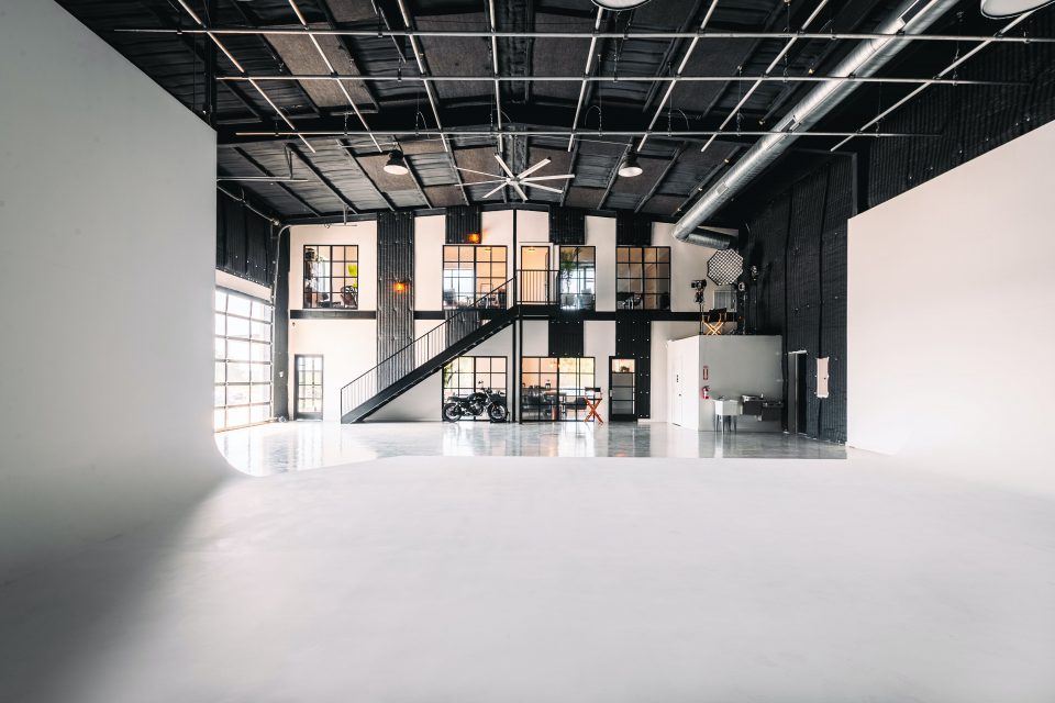 How To Find a Photo Studio Near Me in Austin, Texas AVVAY Blog