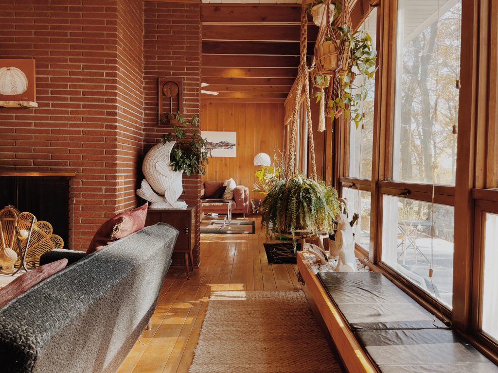 Mid Century River Ranch - Hallway With Windows