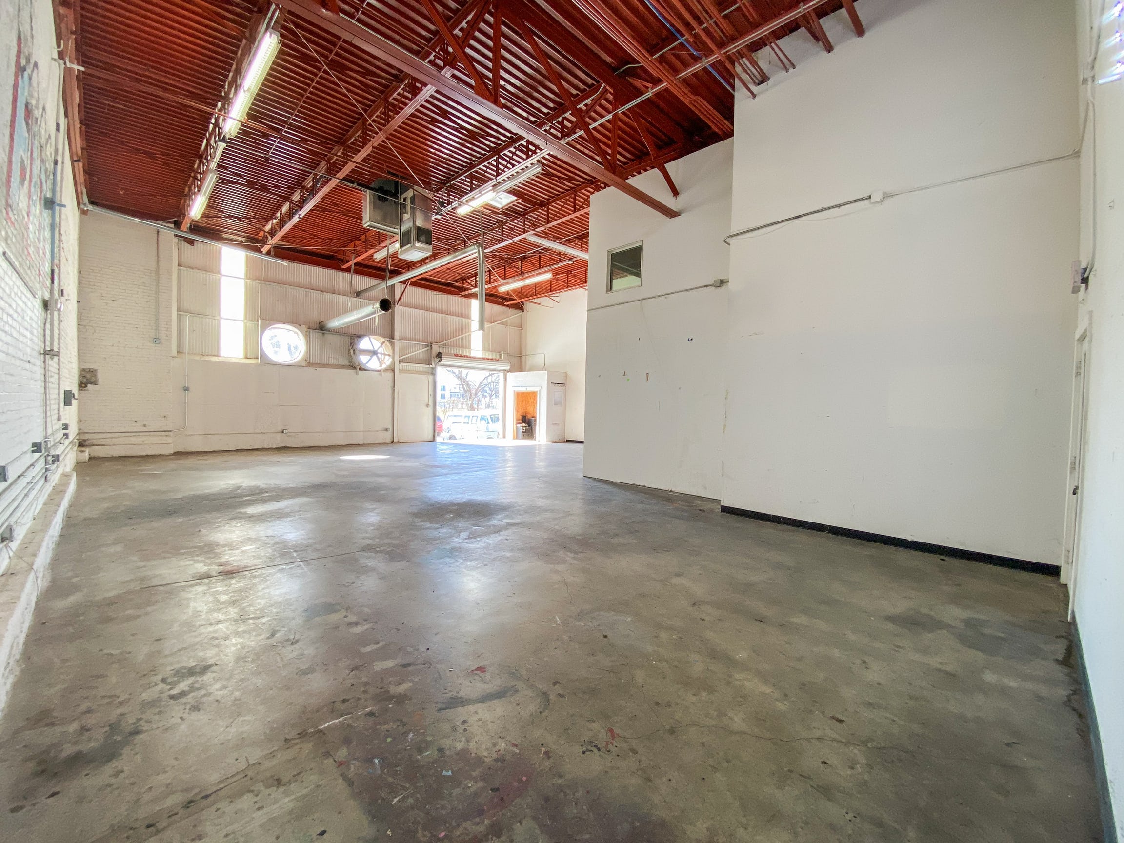 Filming Locations How To Find Warehouses AVVAY Blog