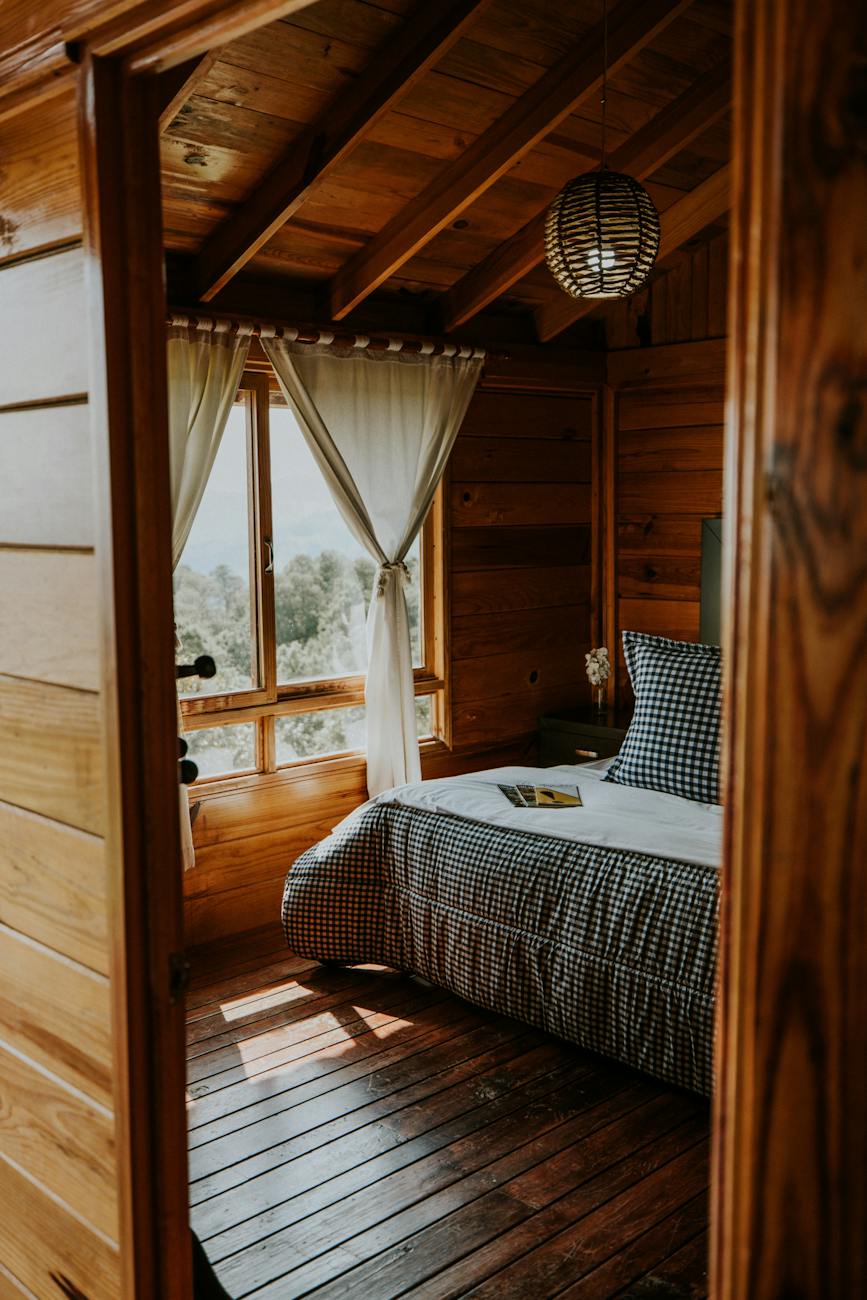 bedroom in cabin